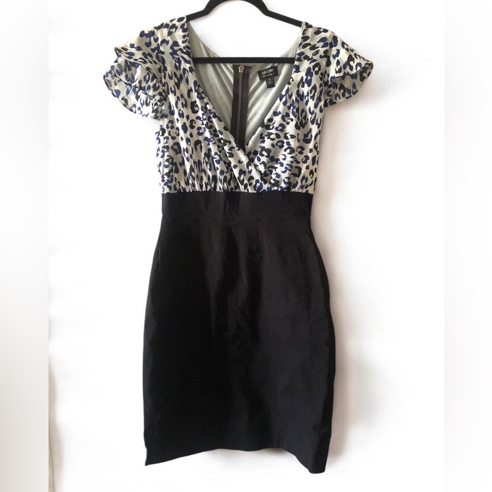 Nicole Miller Blue and White Leopard Print V-Neck Mini Dress with Black Skirt